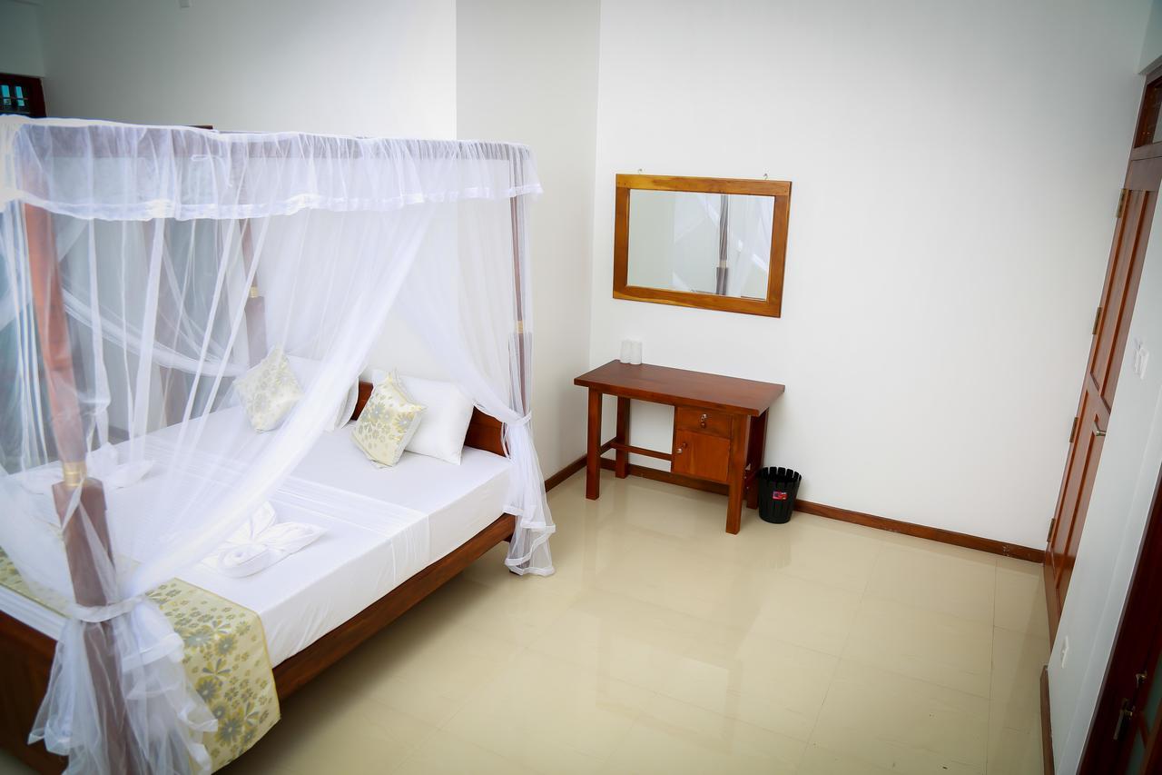 Bv Residence Tangalle Exterior photo